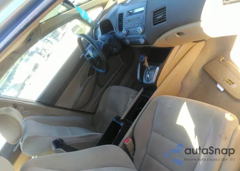 2008 Honda Civic Lx z USA, uszkodzony, nr VIN 1HGFA16588L092017